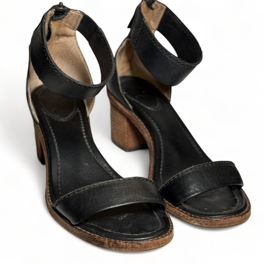 Frye Black Leather Brielle Chic Ankle Strap Block Heeled Sandals Women's Sz 10